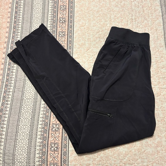 Cherokee infinity scrub pants - Picture 2 of 3
